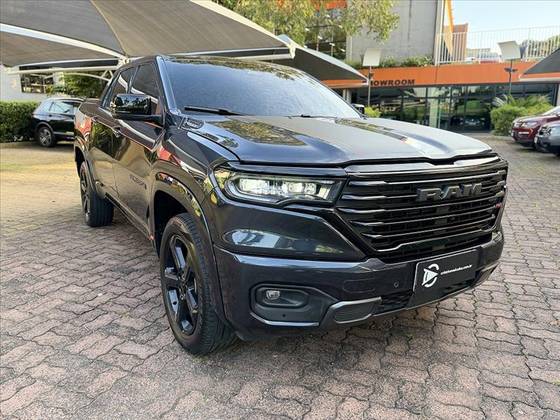 RAM RAMPAGE 2.0 HURRICANE 4 TURBO GASOLINA LARAMIE 4X4 AUTOMÁTICO